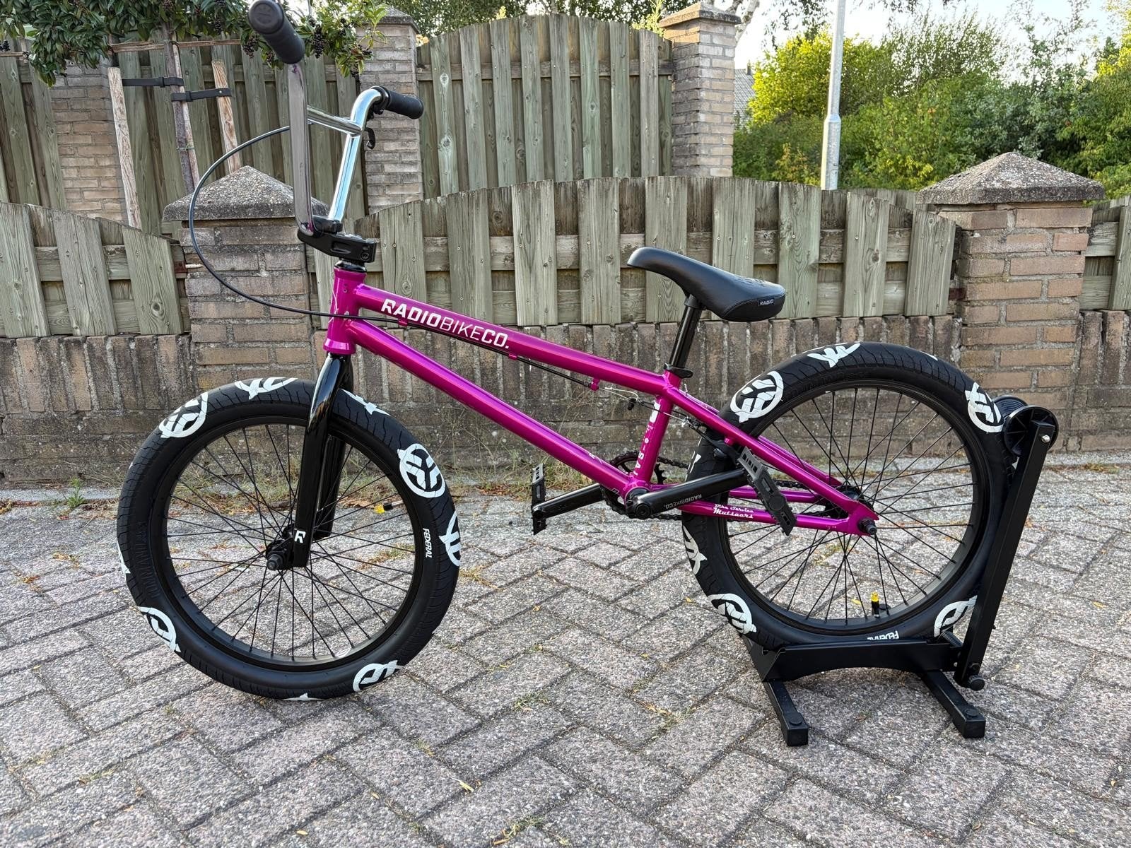 Radio bike co Saiko 20" Bmx freestyle stuntfiets, Ophalen of Verzenden, Zo goed als nieuw, Staal