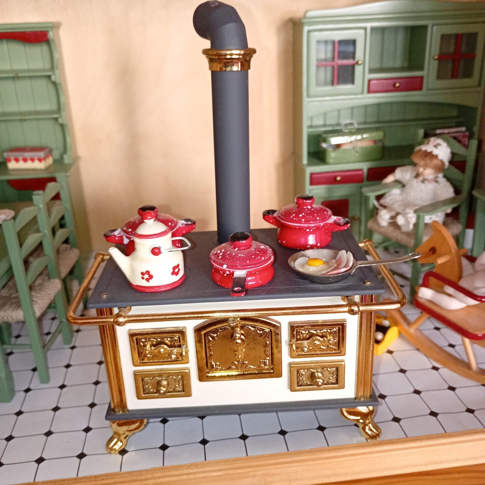 Poppenhuis oven/gasfornuis met accessoires, Ophalen of Verzenden, Zo goed als nieuw, Apparaten