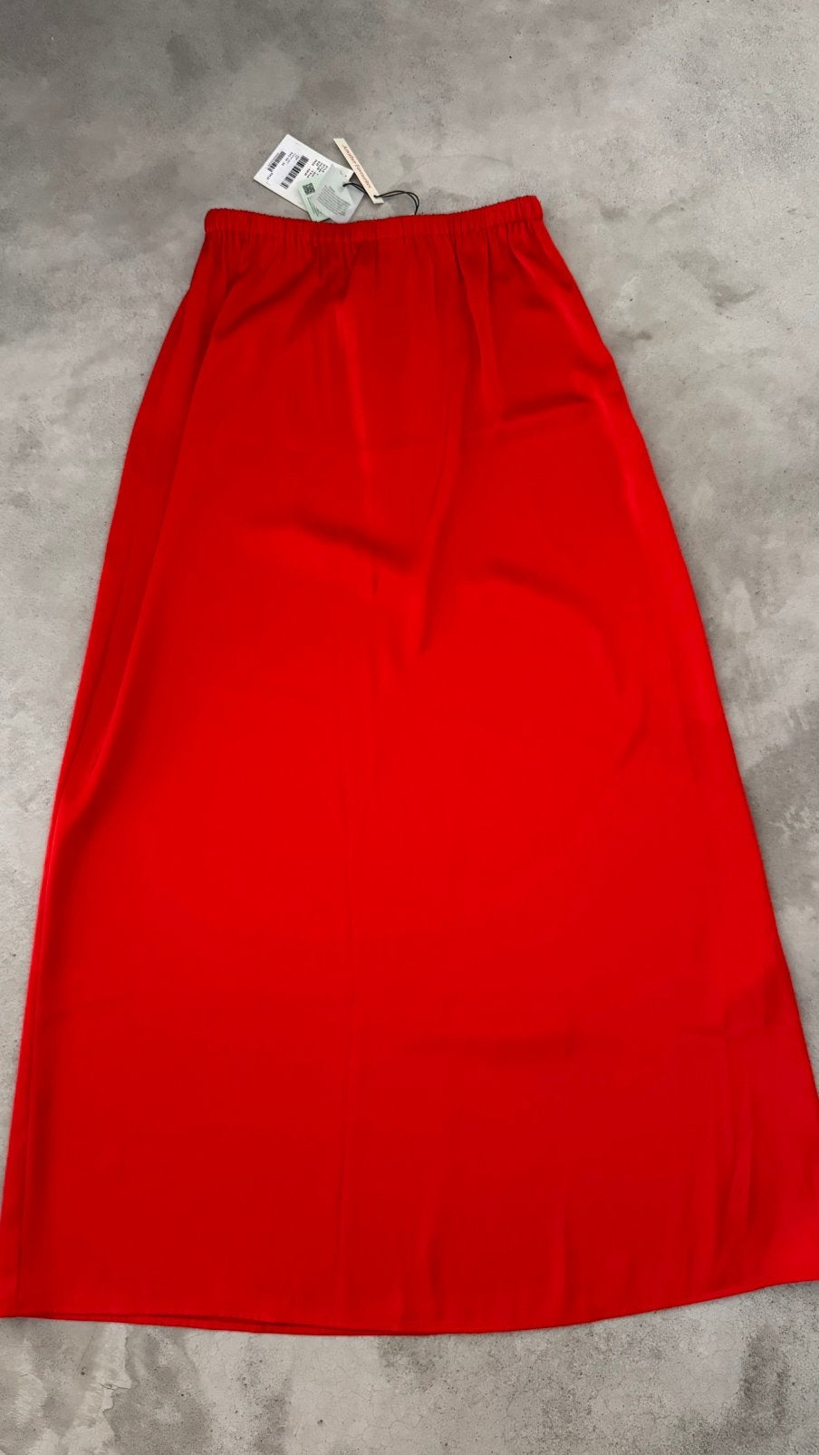 Nieuw lange rok rood met glansje Another Label mt XS, Kleding | Dames, Nieuw, Ophalen of Verzenden, Maat 34 (XS) of kleiner, Rood