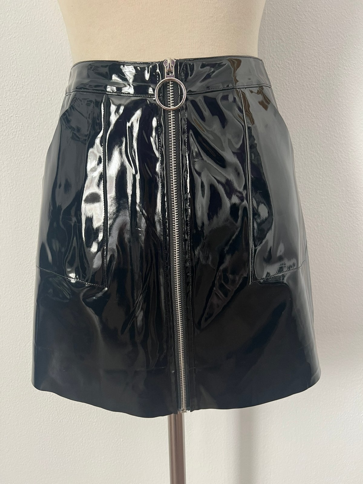 Zwart pvc/vinyl rokje, Kleding | Dames, Zwart, Ophalen of Verzenden, Zo goed als nieuw, Maat 34 (XS) of kleiner