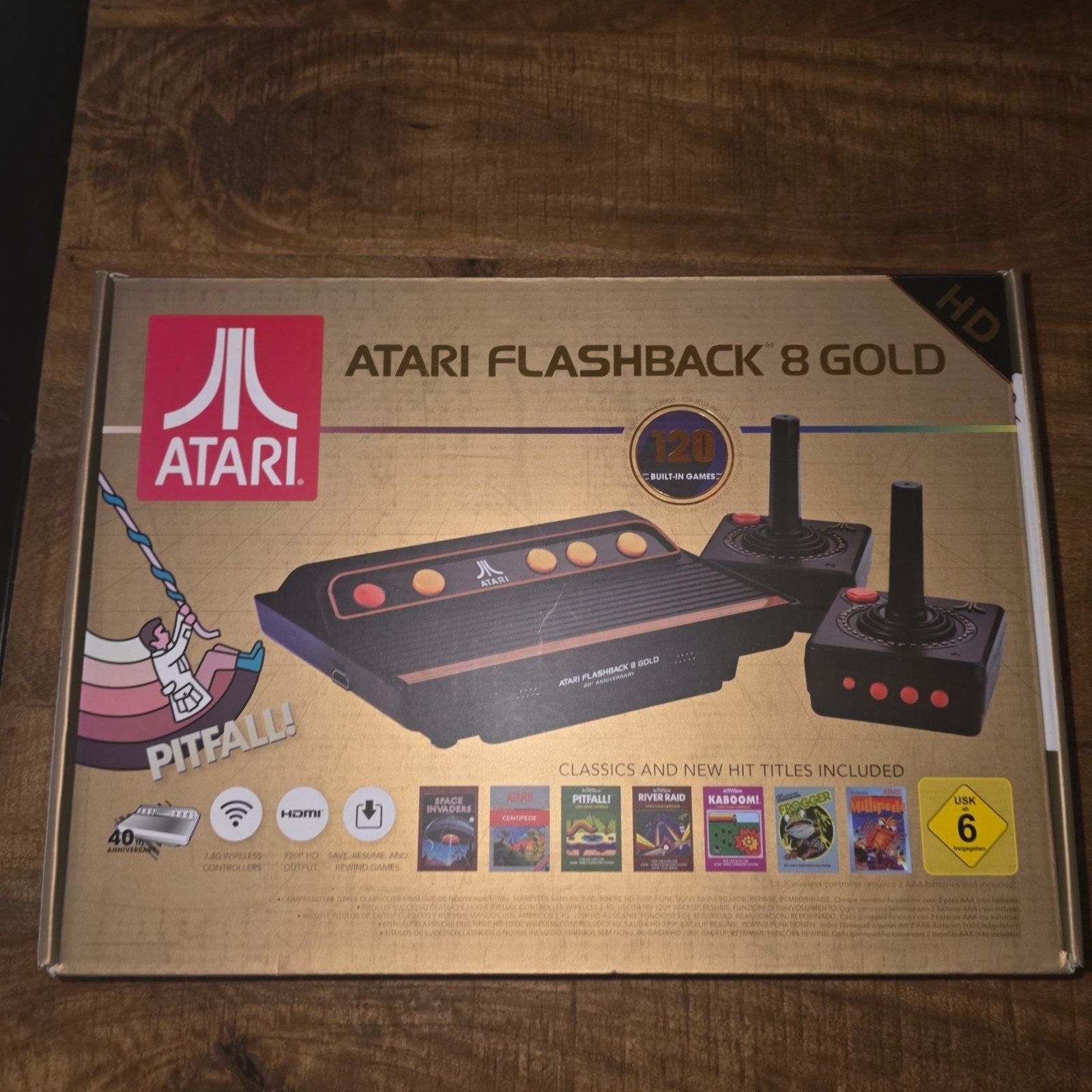 Atari Flashback 8 Gold HD met 120 ingebouwde games, Spelcomputers en Games, Met games, Ophalen of Verzenden, Zo goed als nieuw