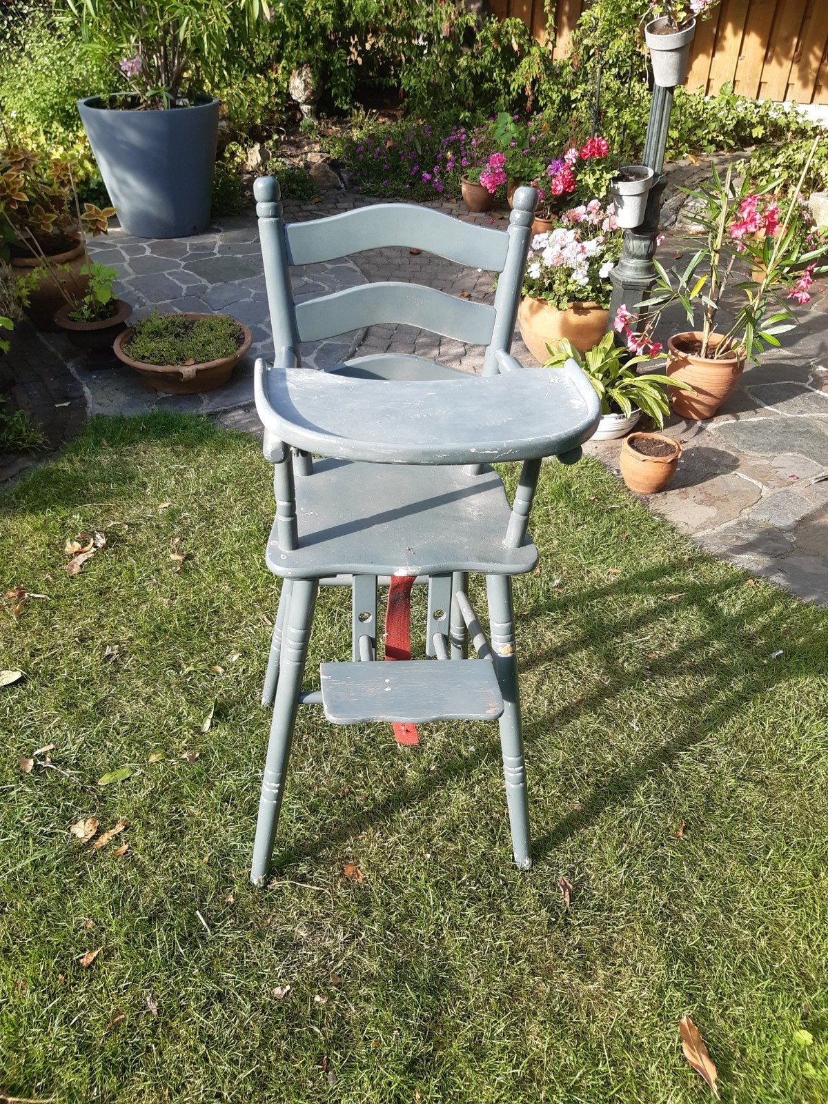 Vintage houten kinderstoel - grijs, Kinderen en Baby's, Ophalen, Gebruikt, Overige typen