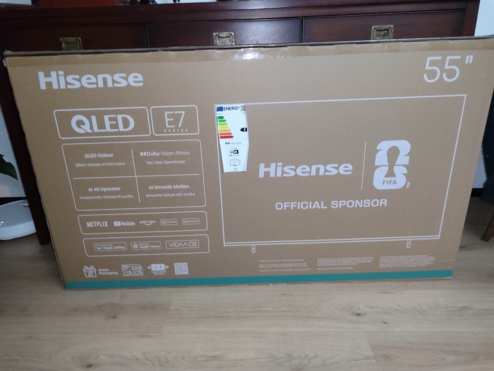 Hisense 55" 4k (55E79Q), QLED, 50 Hz, Nieuw, 100 cm of meer