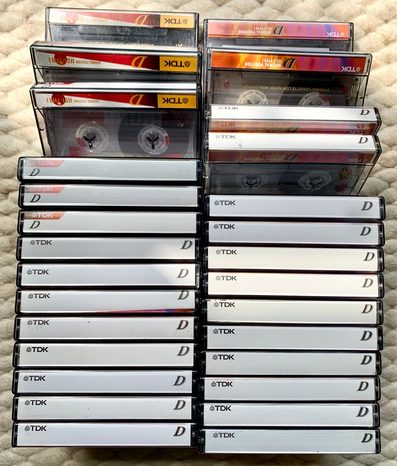 28x TDK D90 D60 cassettebandjes D-90 D-60 D 90 60 cassettes, Cd's en Dvd's, Gebruikt, Ophalen of Verzenden, Voorbespeeld, TDK Europe GmbH Rosenheimer Strasse 141 e 81671 Munich GERMANY