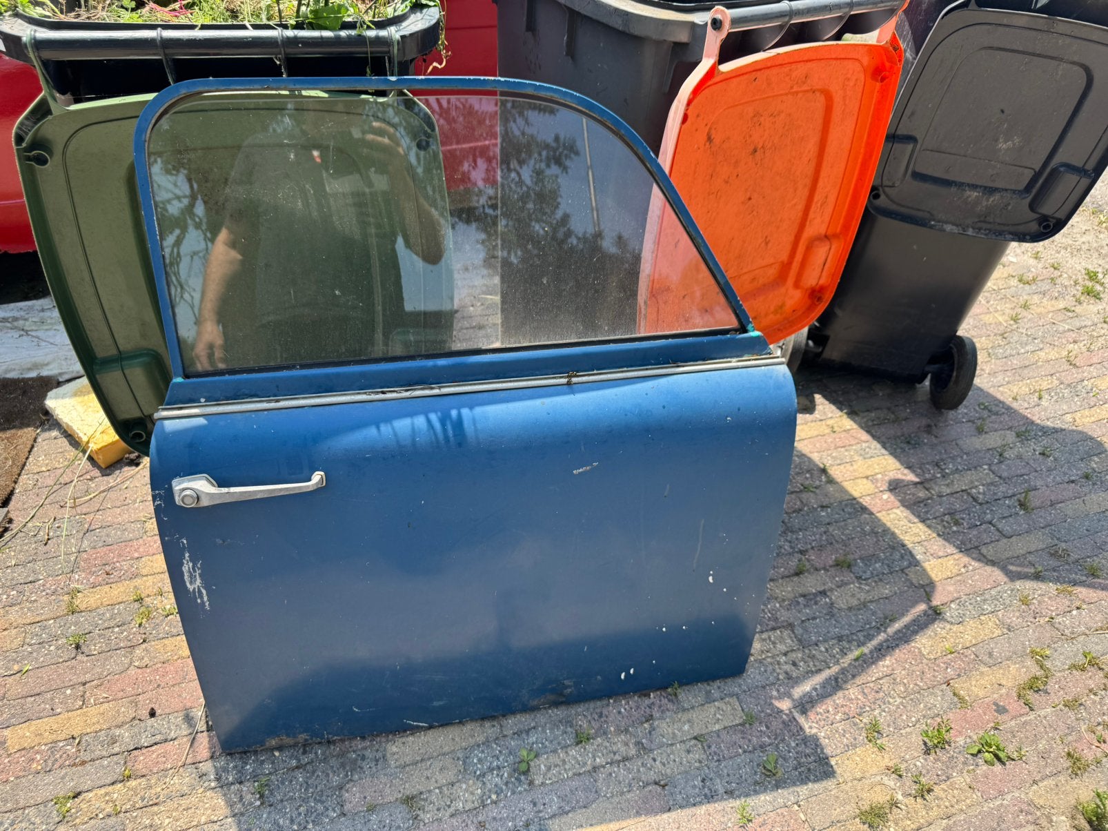 Deur trabant 601, Ophalen