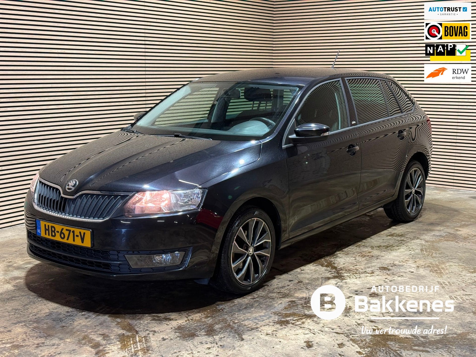 Skoda Rapid Spaceback 1.2 TSI Edition | Dealer onderhoud | A, Stof, Gebruikt, Euro 6, Met garantie (alle)