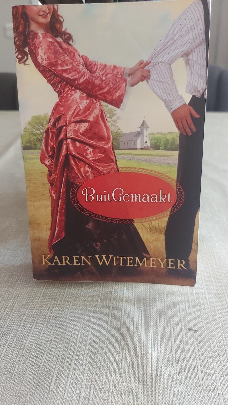 Karen Witemeyer - Buitgemaakt, Ophalen of Verzenden, Zo goed als nieuw, Karen Witemeyer