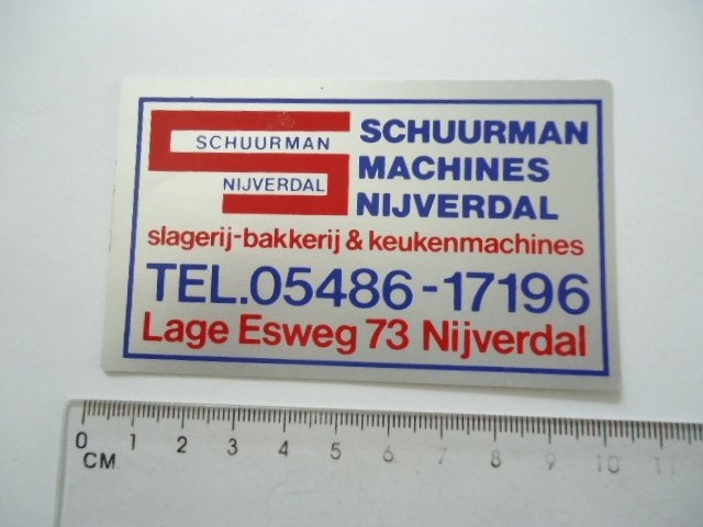 sticker oud Nijverdal SCHUURMAN machine slagerij bakker mach, Verzamelen, Stickers, Zo goed als nieuw, Bedrijf of Vereniging, Verzenden