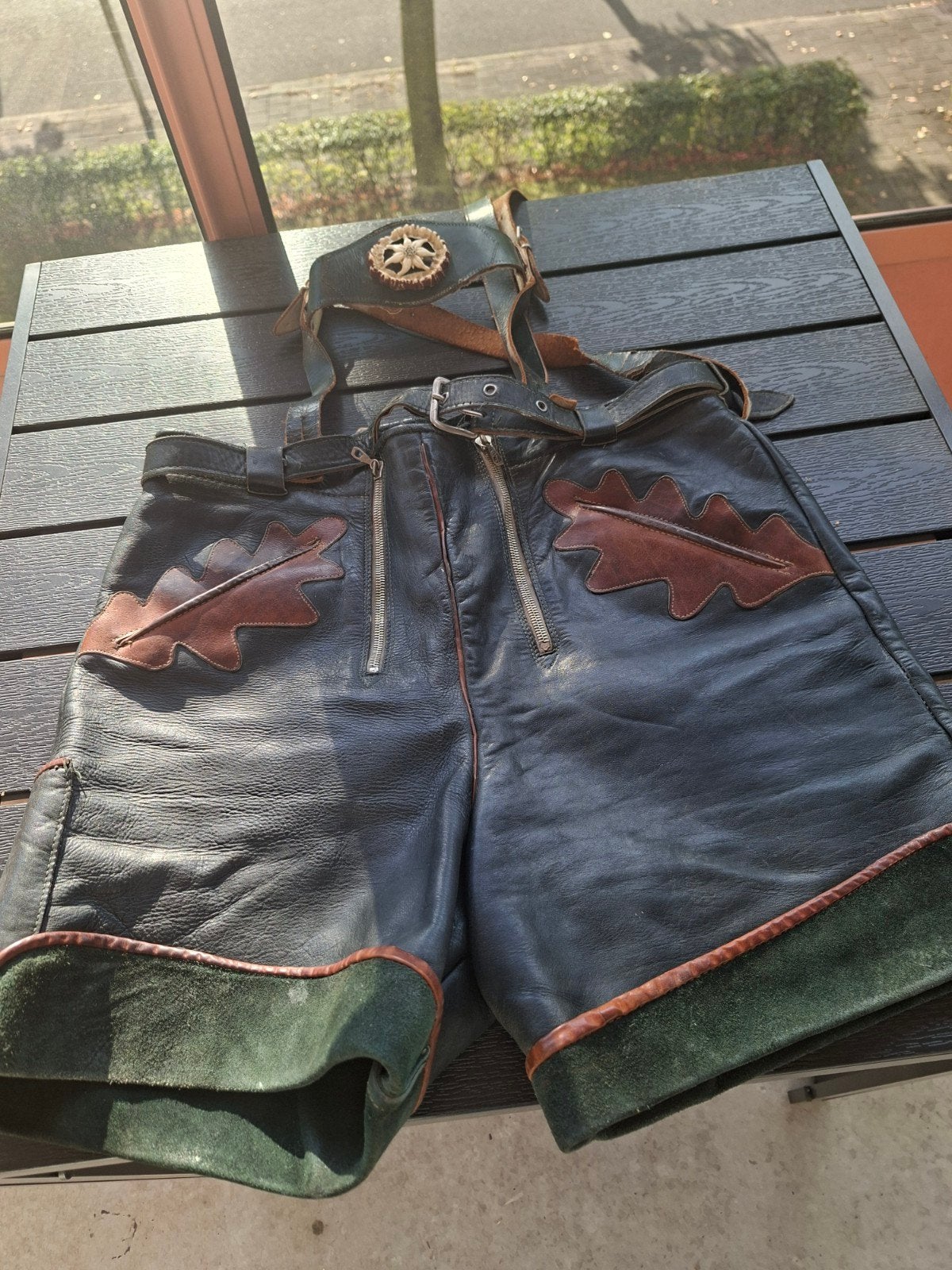 lederhosen oktoberfest ede, Ophalen, Gebruikt, Kostuum, Overige