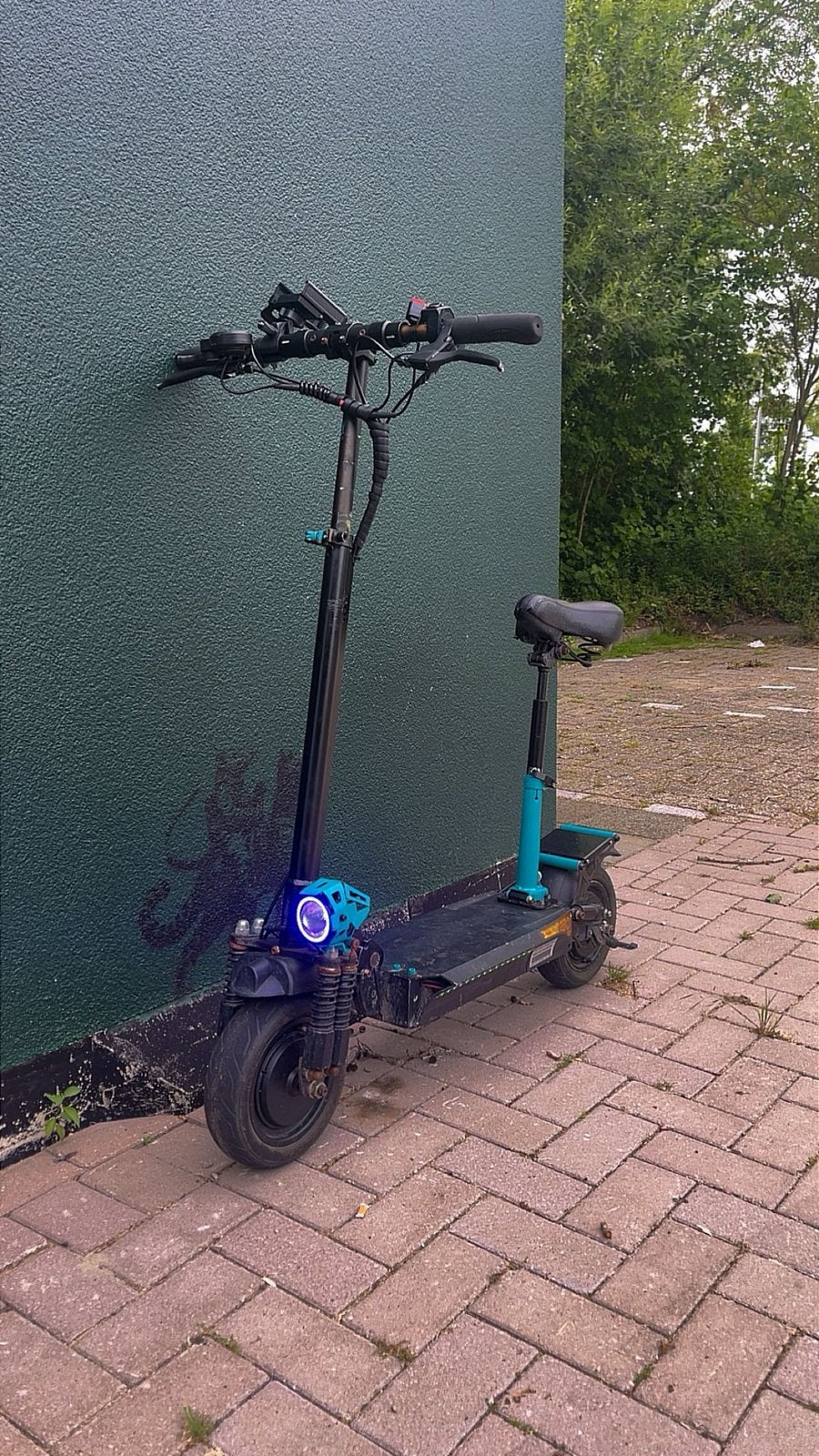 Zeer nette elektrische step met zitje (vouwbaar) fatbike, Fietsen en Brommers, Steps, Ophalen, Zo goed als nieuw, Elektrische step (E-scooter)