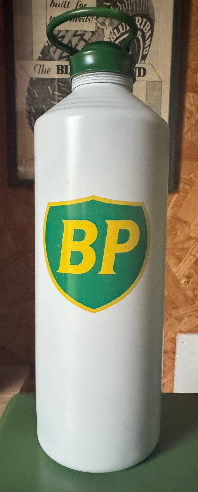 Oude vintage ijzeren kruik met BP logo, Ophalen of Verzenden, Zo goed als nieuw, Overige