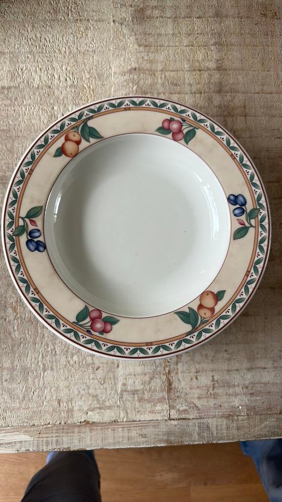 5 diepe borden Heinrich Winterling Marktleuthen, Ophalen of Verzenden, Zo goed als nieuw, Bord(en), Overige stijlen