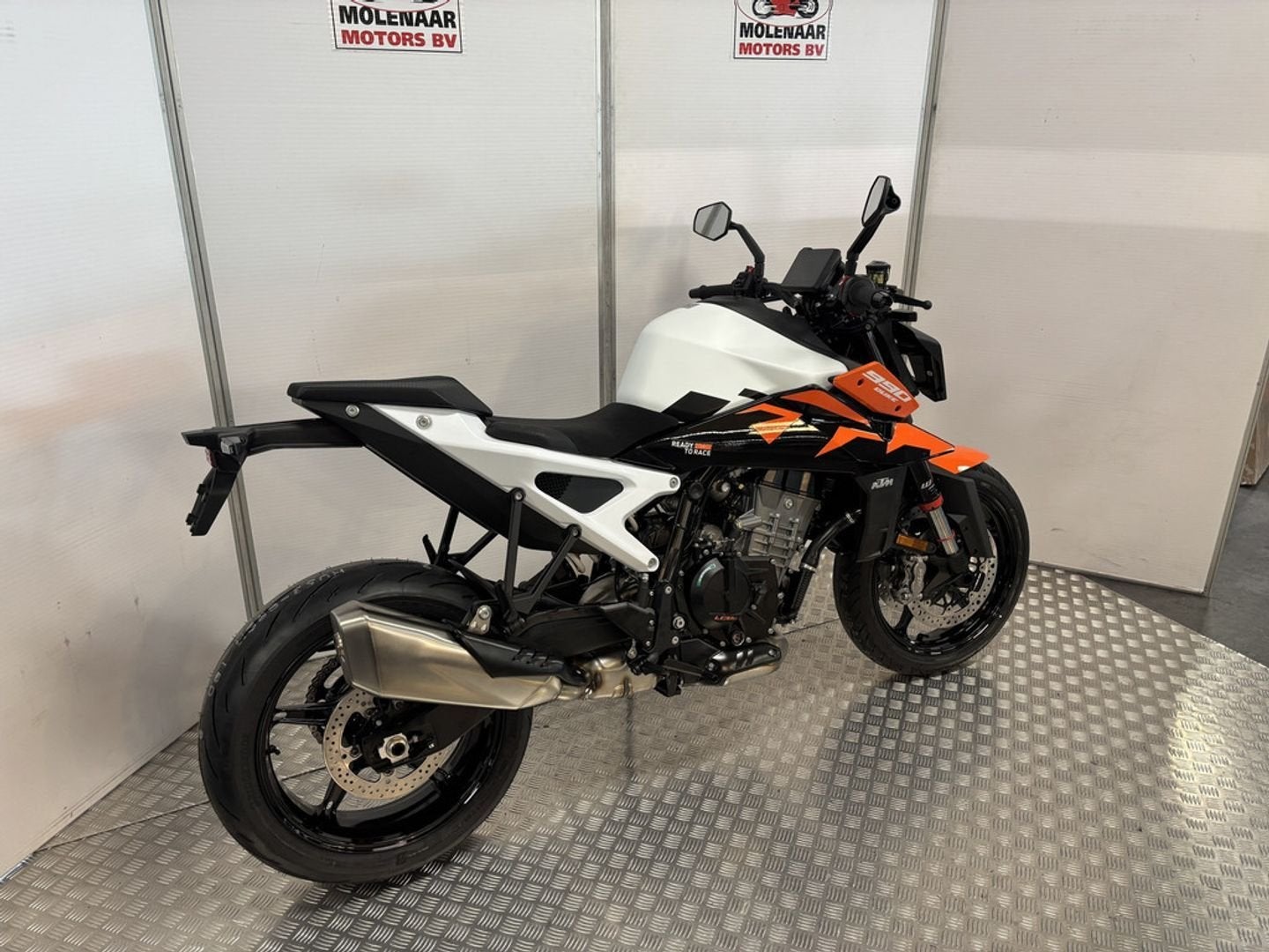 KTM 990 DUKE (bj 2026), 2 cilinders, KTM, Bedrijf, Onbekend