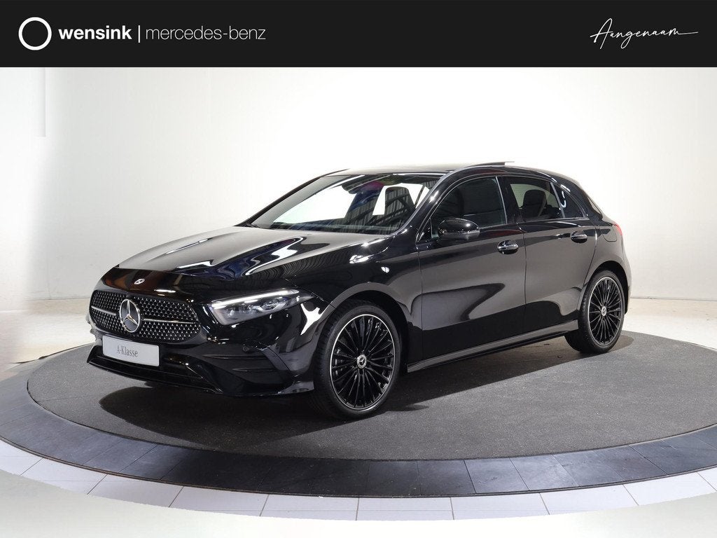Mercedes-Benz A-klasse 250e Business Solution AMG | Panorama, Auto's, Mercedes-Benz, 4 cilinders, Plug-in hybride, Bedrijf, Hybride Elektrisch/Benzine