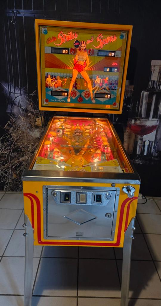 Hele nette Bally Strikes and Spares, Verzamelen, Automaten | Flipperkasten, Ophalen, Gebruikt, Elektronisch, Bally