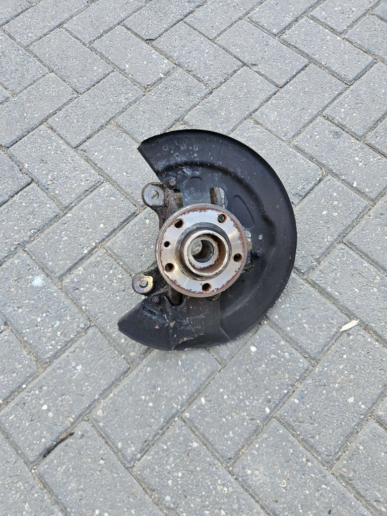 FUSEE VOLVO V60 2013, Niet ingevuld, Gebruikt, Niet ingevuld, Ophalen of Verzenden