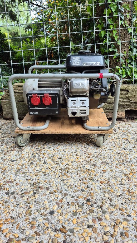 TE KOOP BOSCH AGREGAAT!, Ophalen, Gebruikt, Benzine, Geluidgedempt