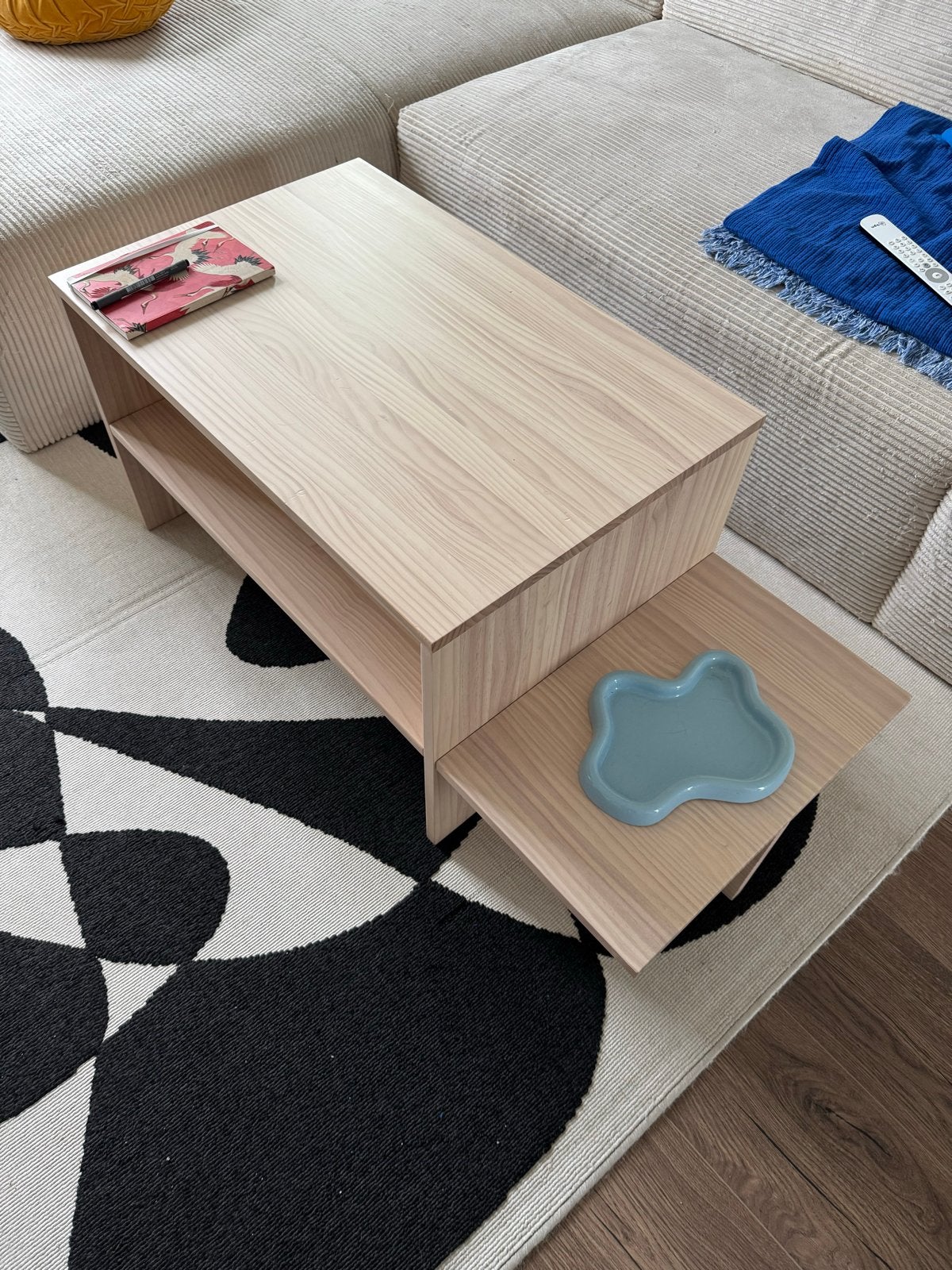 Jysk Sollerup salontafel, 100 tot 150 cm, Zo goed als nieuw, Rechthoekig, Overige houtsoorten