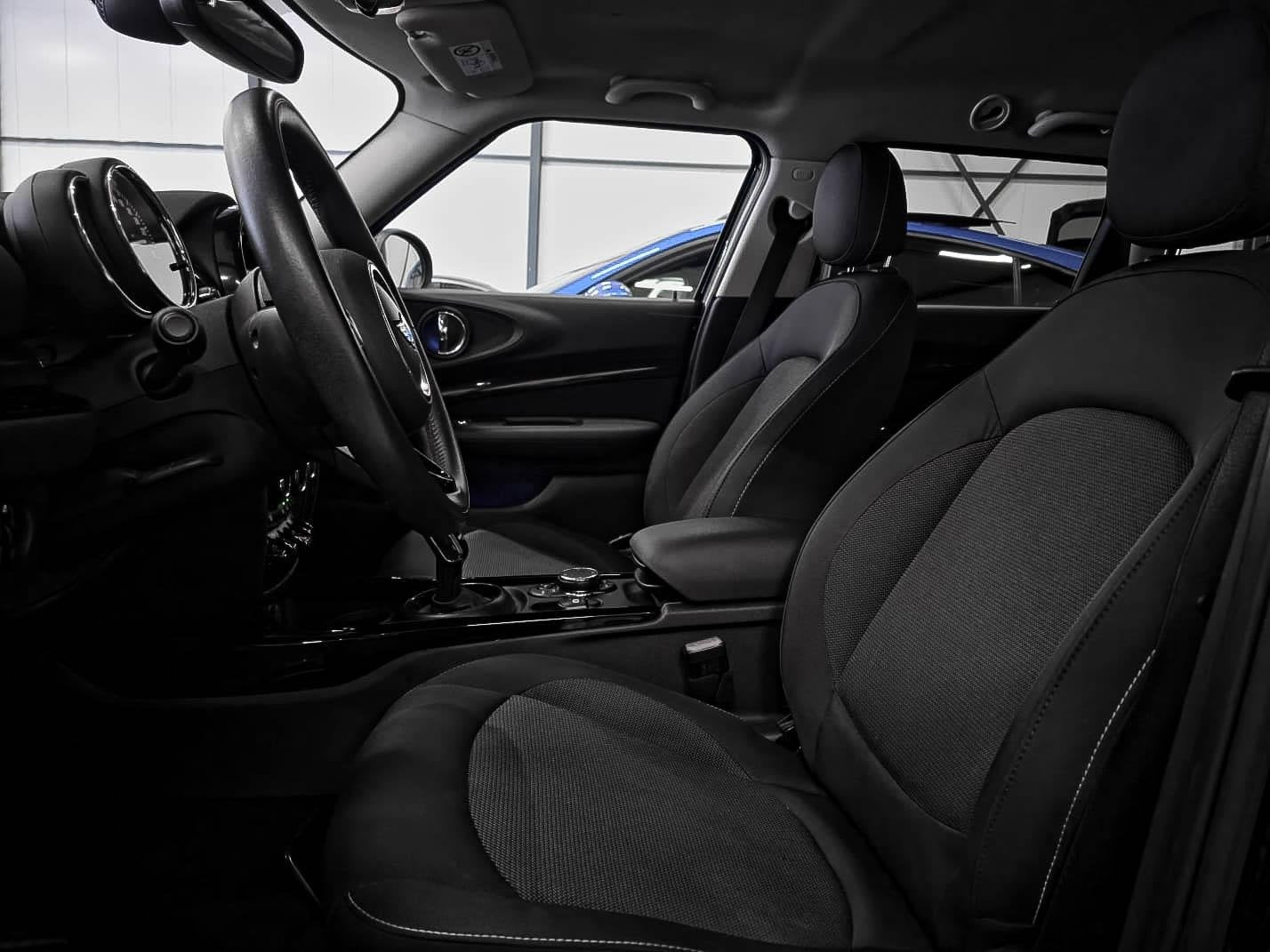 Foto 7 van MINI Clubman 1.5 Cooper Black edition | Carplay | Stoelverwa