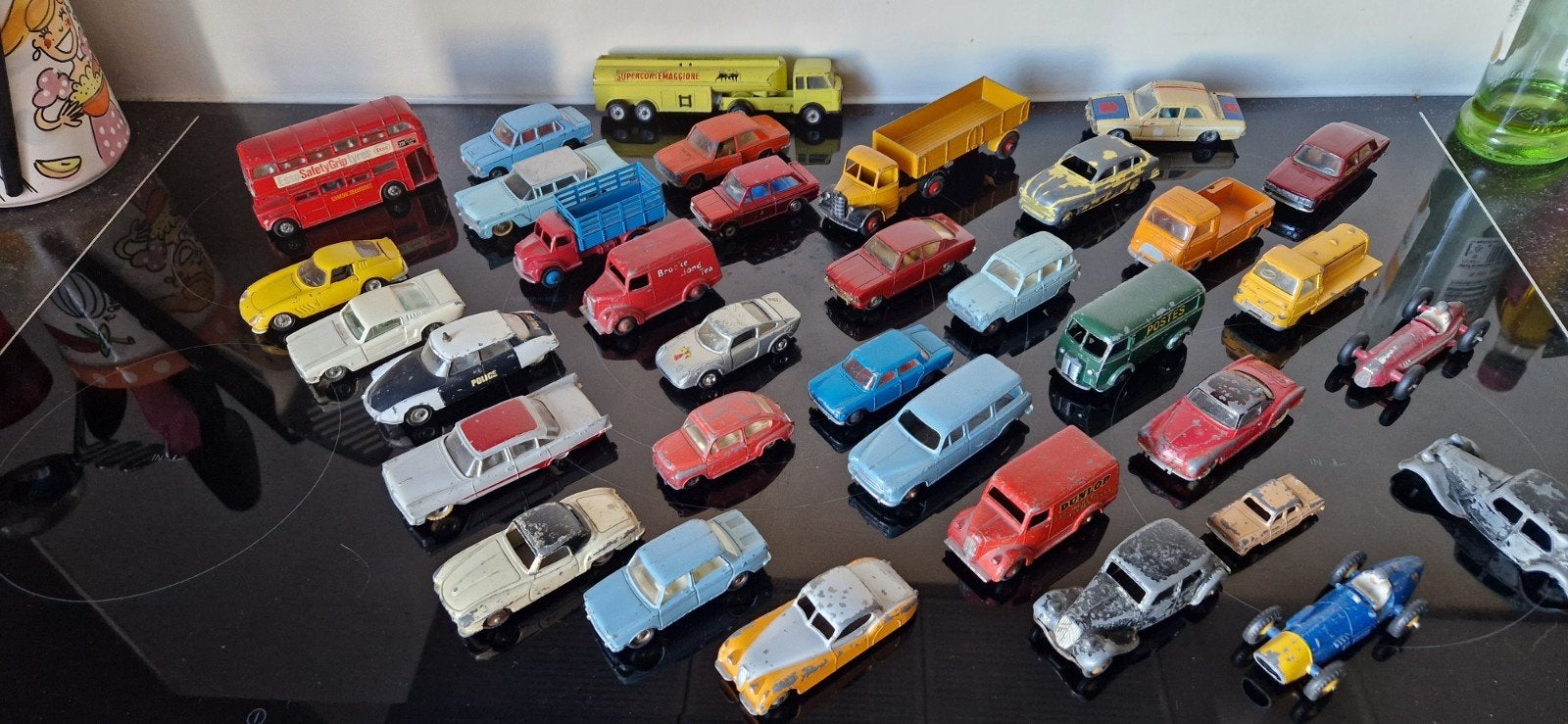 Dinky toys en een paar andere merken, Ophalen of Verzenden, Auto, Dinky Toys