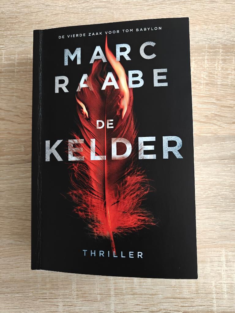 Paperback De Kelder Marc Raabe zgan, Ophalen of Verzenden, Zo goed als nieuw, Nederland, Marc Raabe