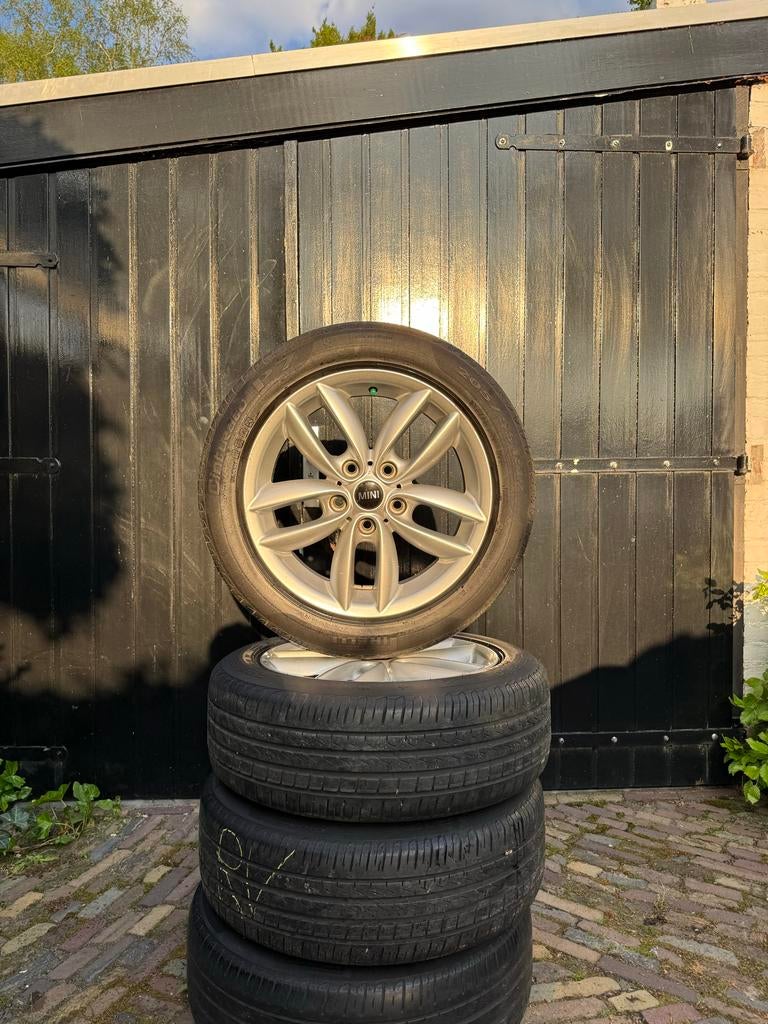 Originele Mini Countryman velgen 205/55 R17, Auto-onderdelen, Banden en Velgen, Ophalen, Gebruikt, Banden en Velgen, 17 inch