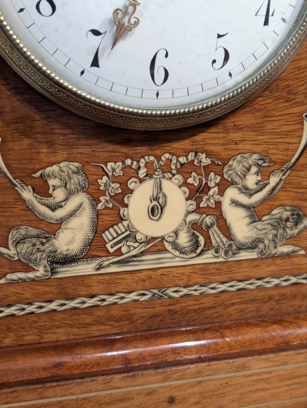 Antieke tafel klok 30 cm. €195., Antiek en Kunst, Antiek | Klokken, Ophalen