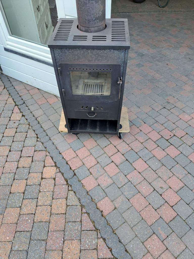 Houtkachel met pijp en toebehoren, Huis en Inrichting, Kachels, Ophalen, Gebruikt, Hout, Houtkachel