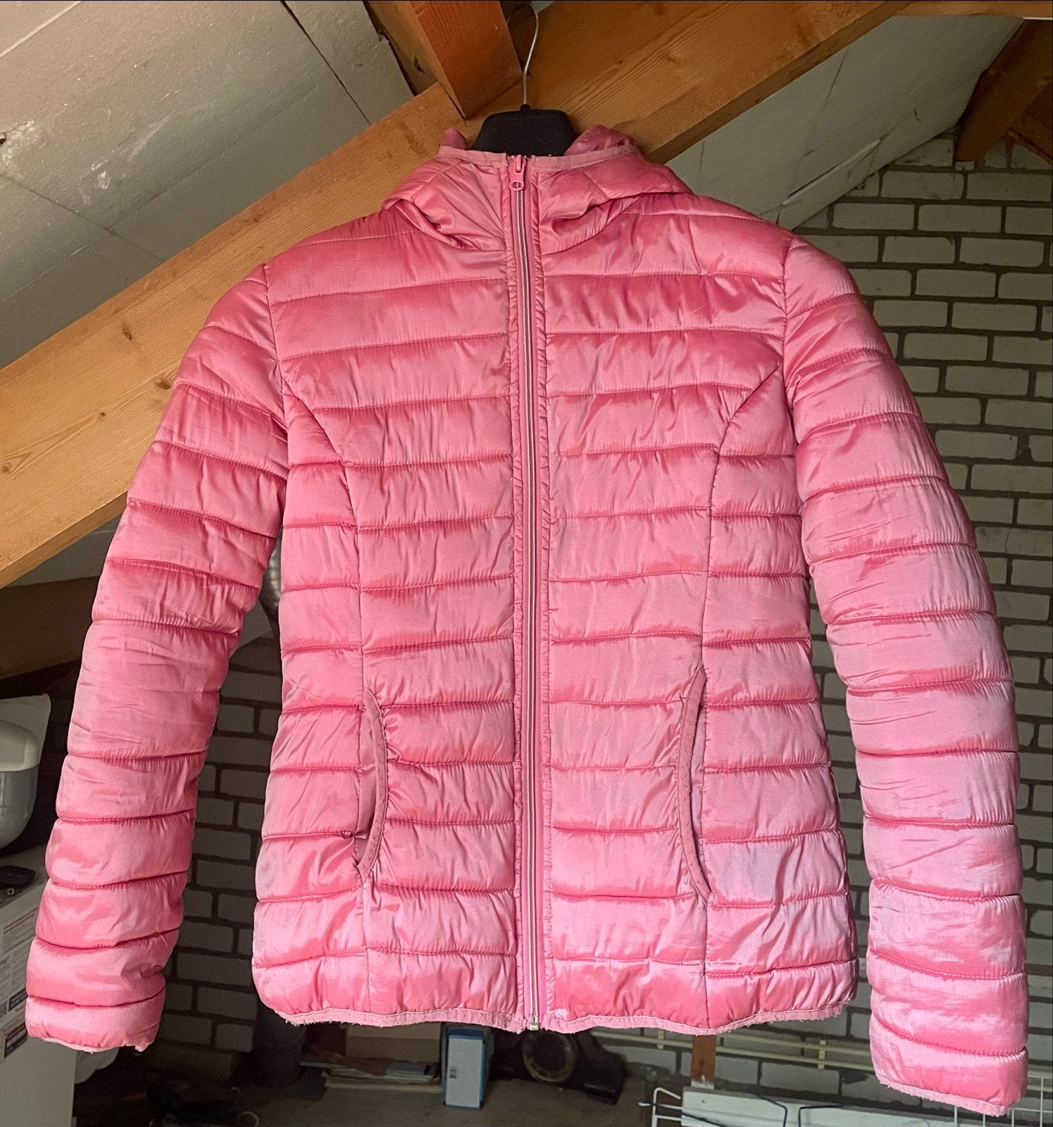 Roze tussenjas met capuchon, Ophalen, Gedragen, Maat 38/40 (M), Roze