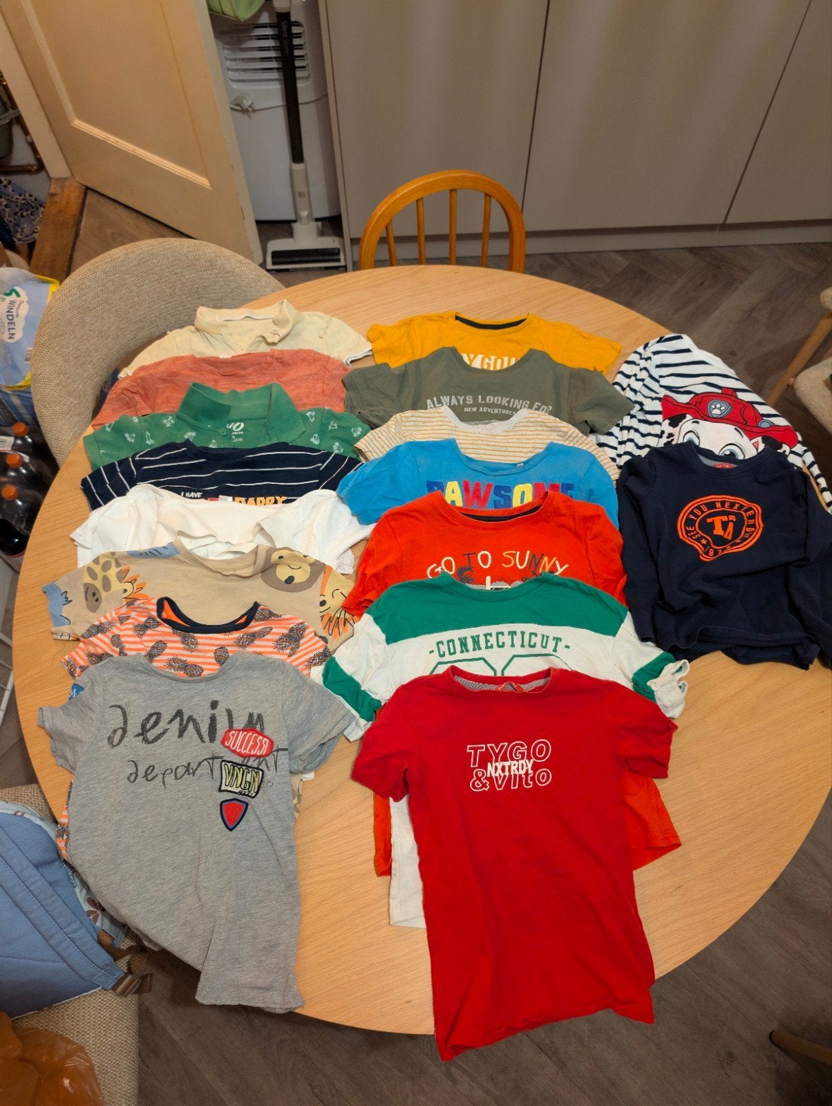 Foto 7 van GROOT kledingpakket jongen 93-110
