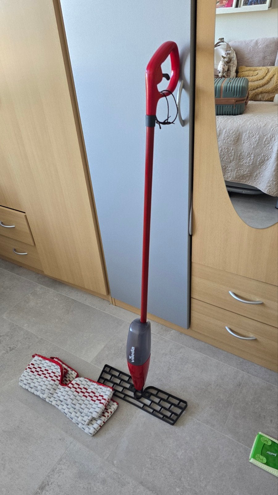 Vileda Spray Mop met 2 extra dweildoeken, Ophalen of Verzenden, Mop of Dweil