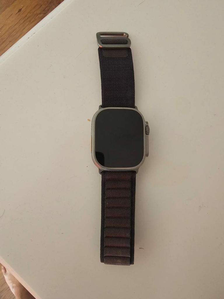 Appel watch ultra 2 met account op, Ophalen of Verzenden, Zo goed als nieuw, IOS