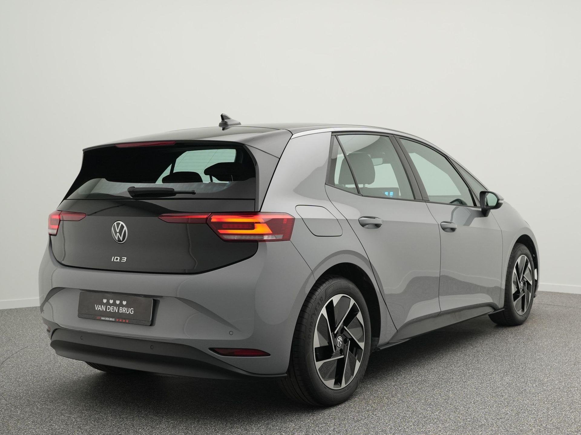 Volkswagen ID.3 Pro 58 kWh SOH 97.4% | Led Koplampen | Adapt, Auto's, Automaat, Zwart, 375 min, ID.3