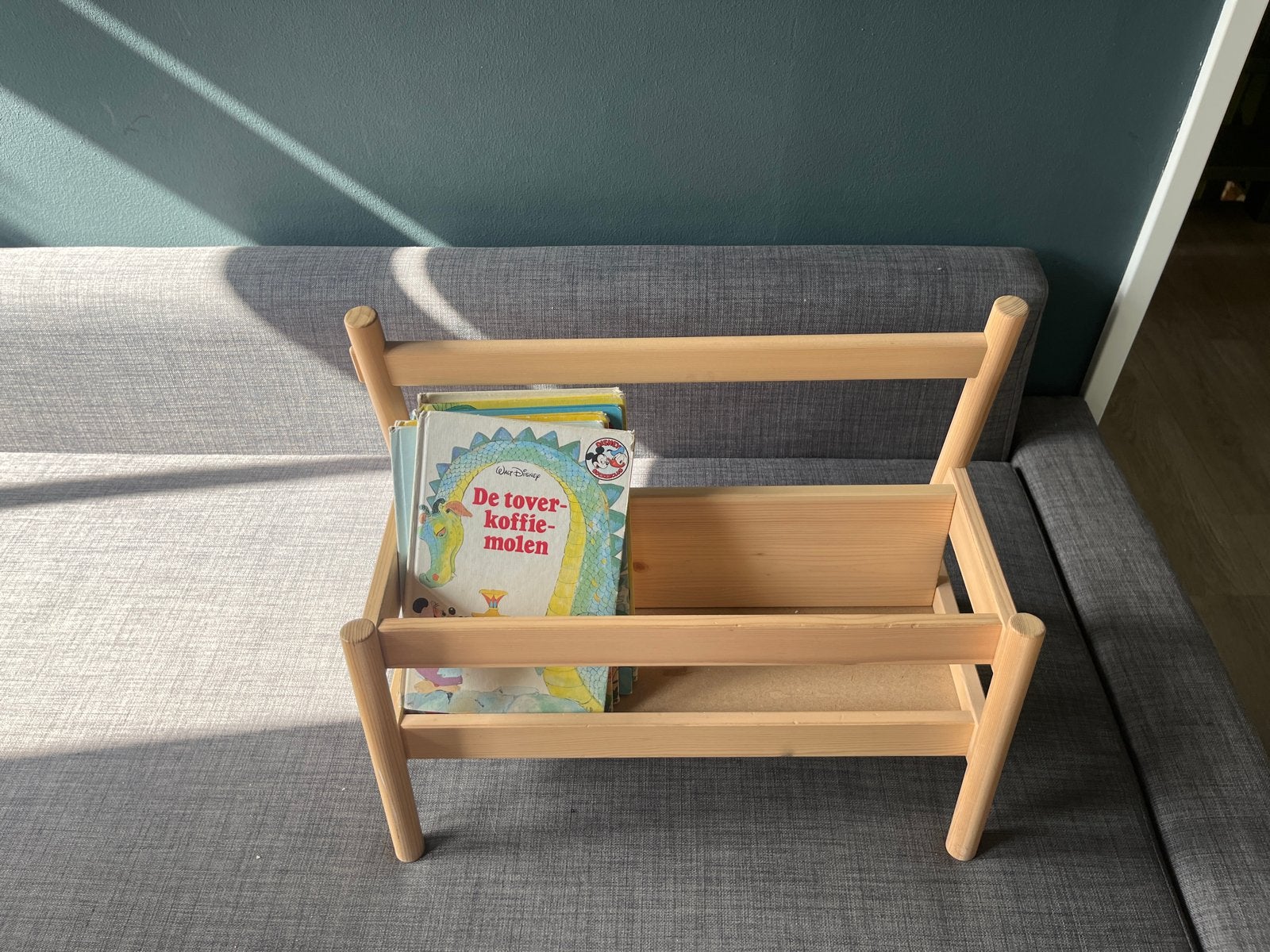 Houten Boekenrekje / Boekenstandaard voor Kinderboeken, Ophalen, Met plank(en), Minder dan 50 cm, Gebruikt
