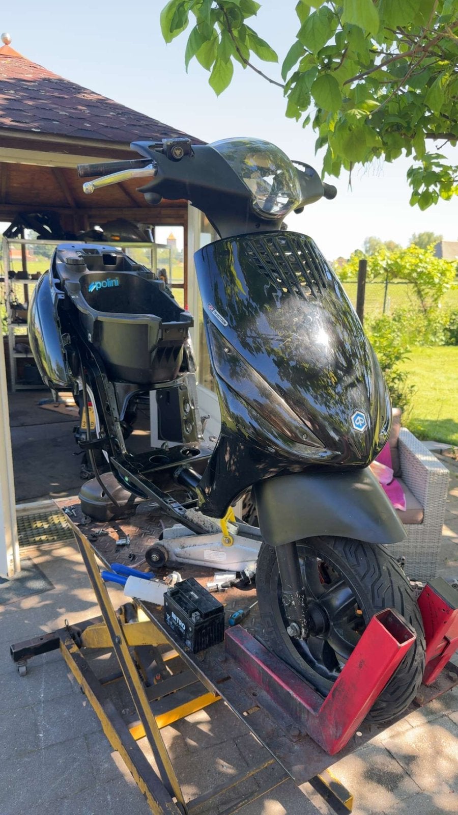Zip geldig Brom frame 2017, Fietsen en Brommers, Scooters | Piaggio, Ophalen, Maximaal 45 km/u, Zip, Zo goed als nieuw