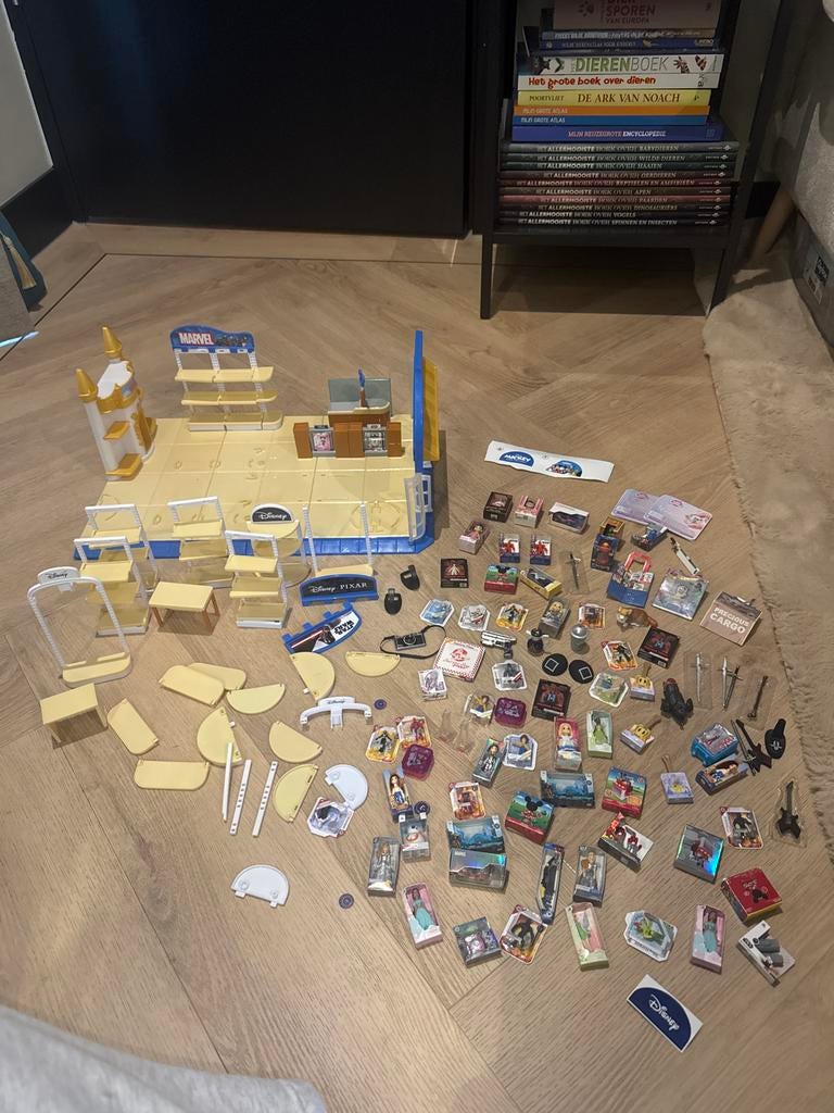 Disney Mini Brands Winkel met diverse items, Verzamelen, Flippo's, Ophalen of Verzenden