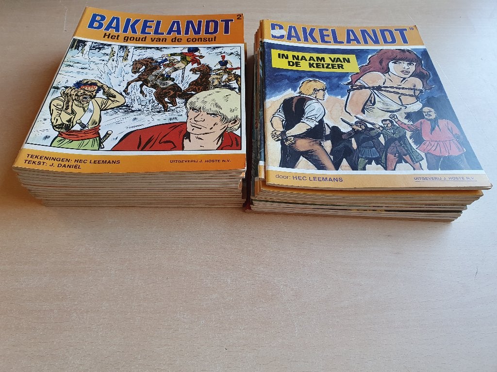 40 strips van Bakelandt, Meerdere stripboeken, Ophalen of Verzenden