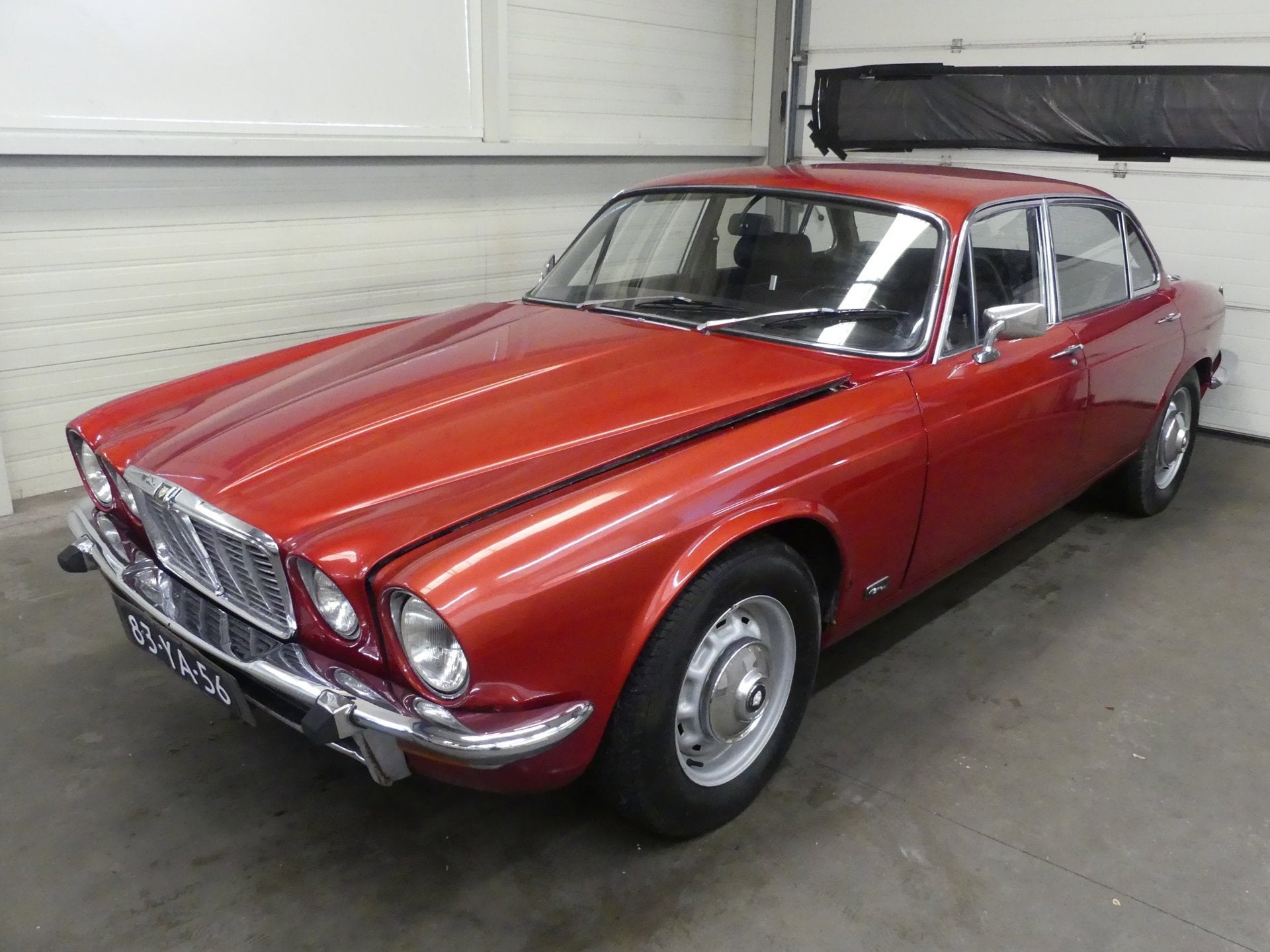 Jaguar XJ 4.2 - Automaat - Leer - OPKNAPPER, Auto's, Oldtimers, Automaat, Achterwielaandrijving, Beige, 4200 cc