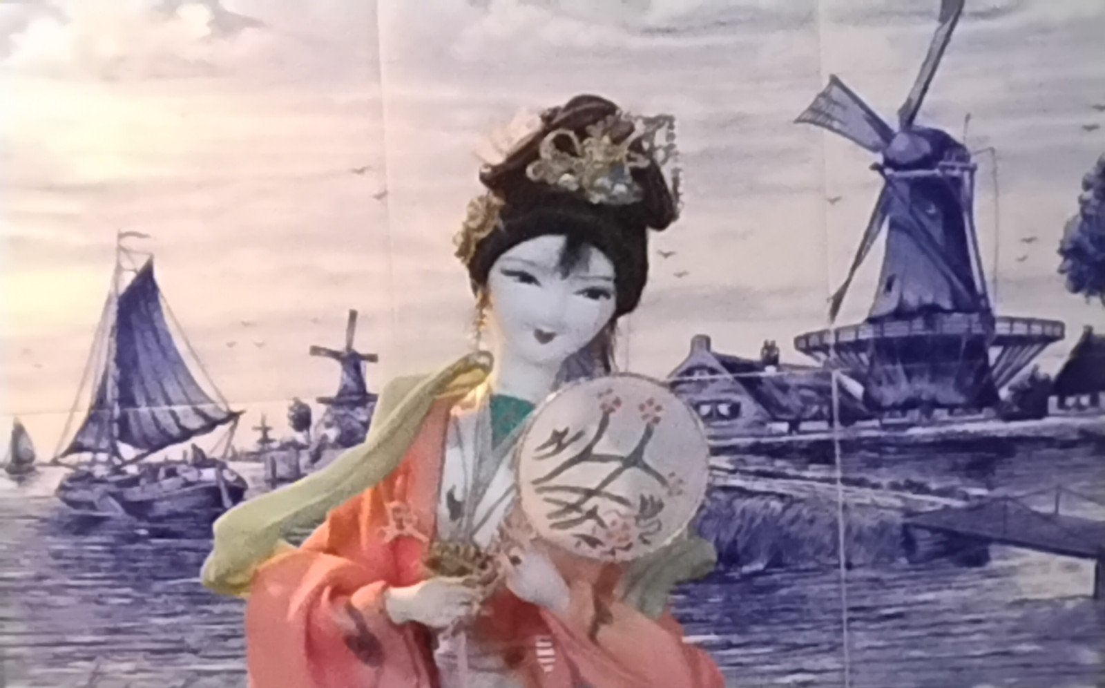 Prachtige Chinese pop in traditionele kleding, Verzamelen, Ophalen of Verzenden