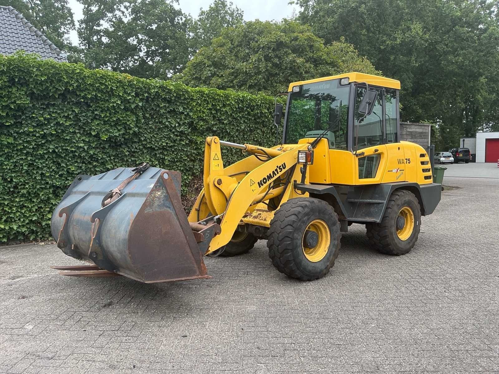 2001 Komatsu WA75-3 Shovel, Wiellader of Shovel