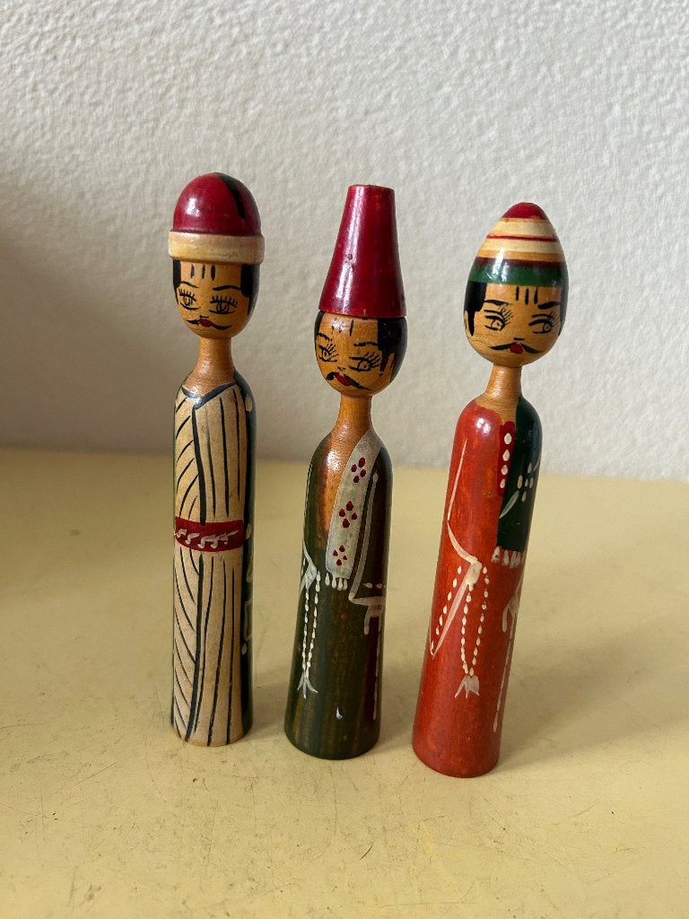 Vintage Egyptische klospoppen / houten beeldjes, Hout, Afrika, Handgemaakt, Ophalen of Verzenden