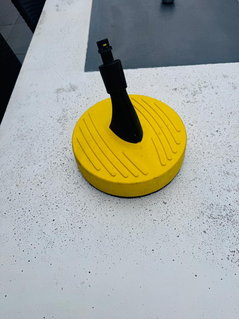 Kärcher terrasborstel - Zo goed als nieuw, Ophalen of Verzenden, Zo goed als nieuw, Elektrisch