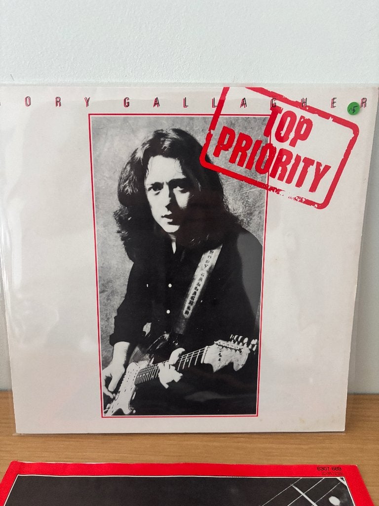 LP - Rory Gallagher - Top Priority, Cd's en Dvd's, LP, Blues Rock, Ophalen of Verzenden, Zo goed als nieuw