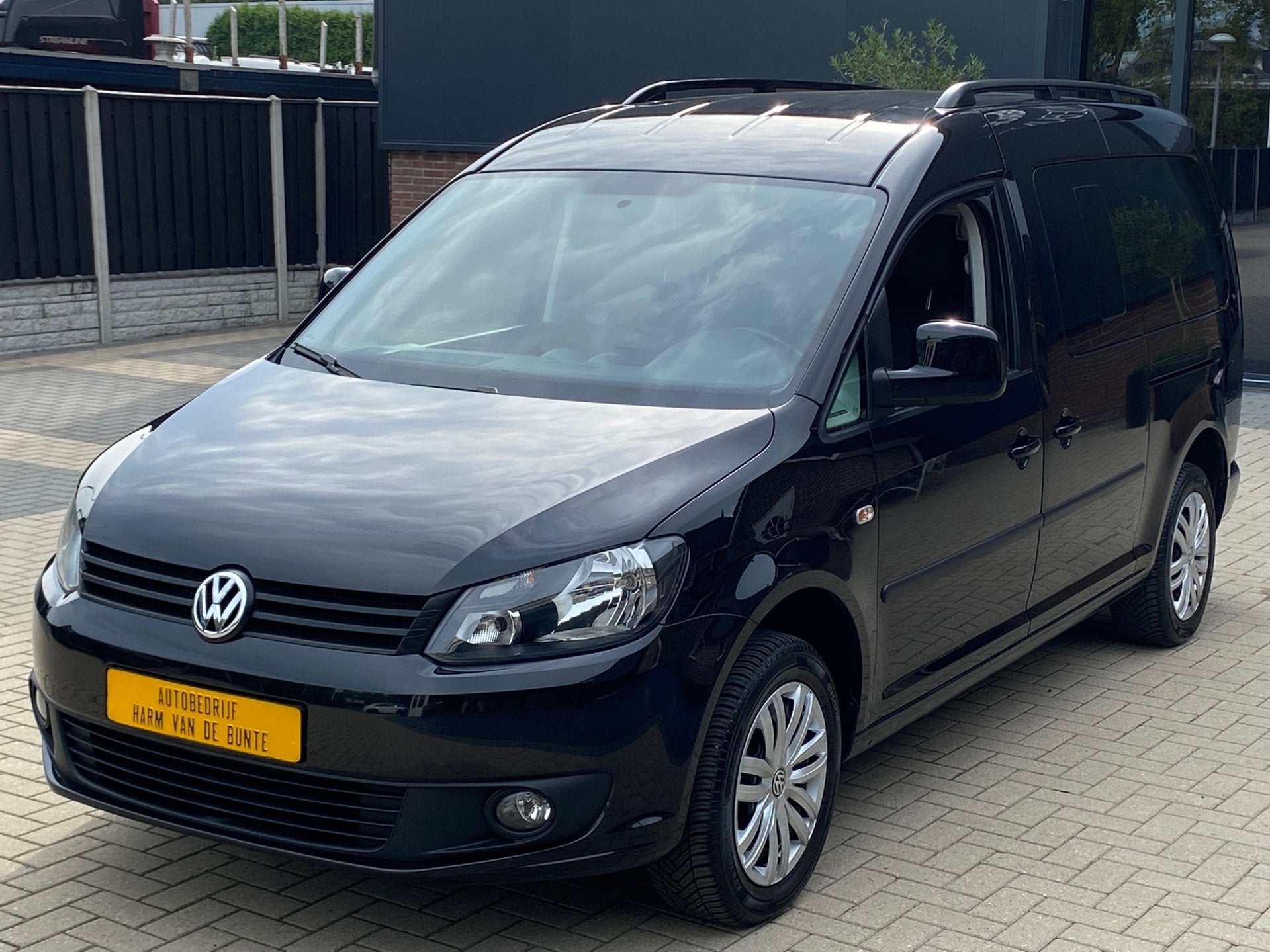 Volkswagen Caddy Maxi 1.2 TSI 7 PERS CLIMA PDC TREKHAAK ELEK, Auto's, Volkswagen, Voorwielaandrijving, Gebruikt, 4 cilinders, 7 stoelen