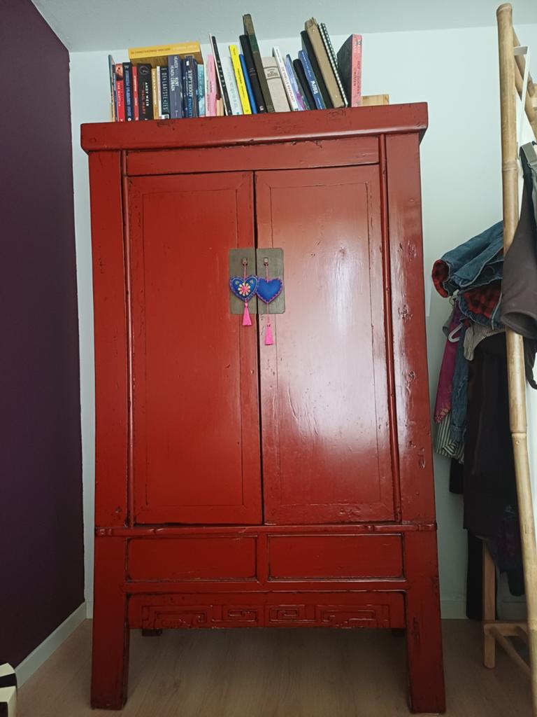 Chinese kast diep rood, Antiek en Kunst, Antiek | Meubels | Kasten, Ophalen