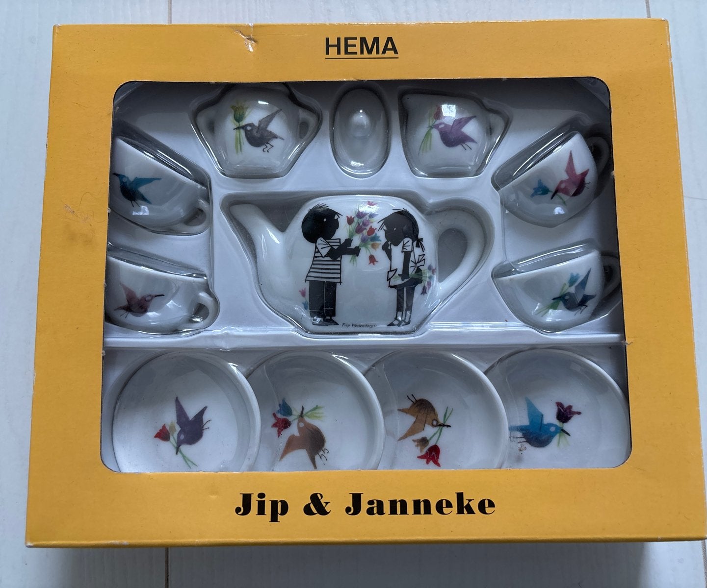 Hema Jip & Janneke porseleinen theeservies 13-delig, Hema, Nieuw, Ophalen of Verzenden, Modern