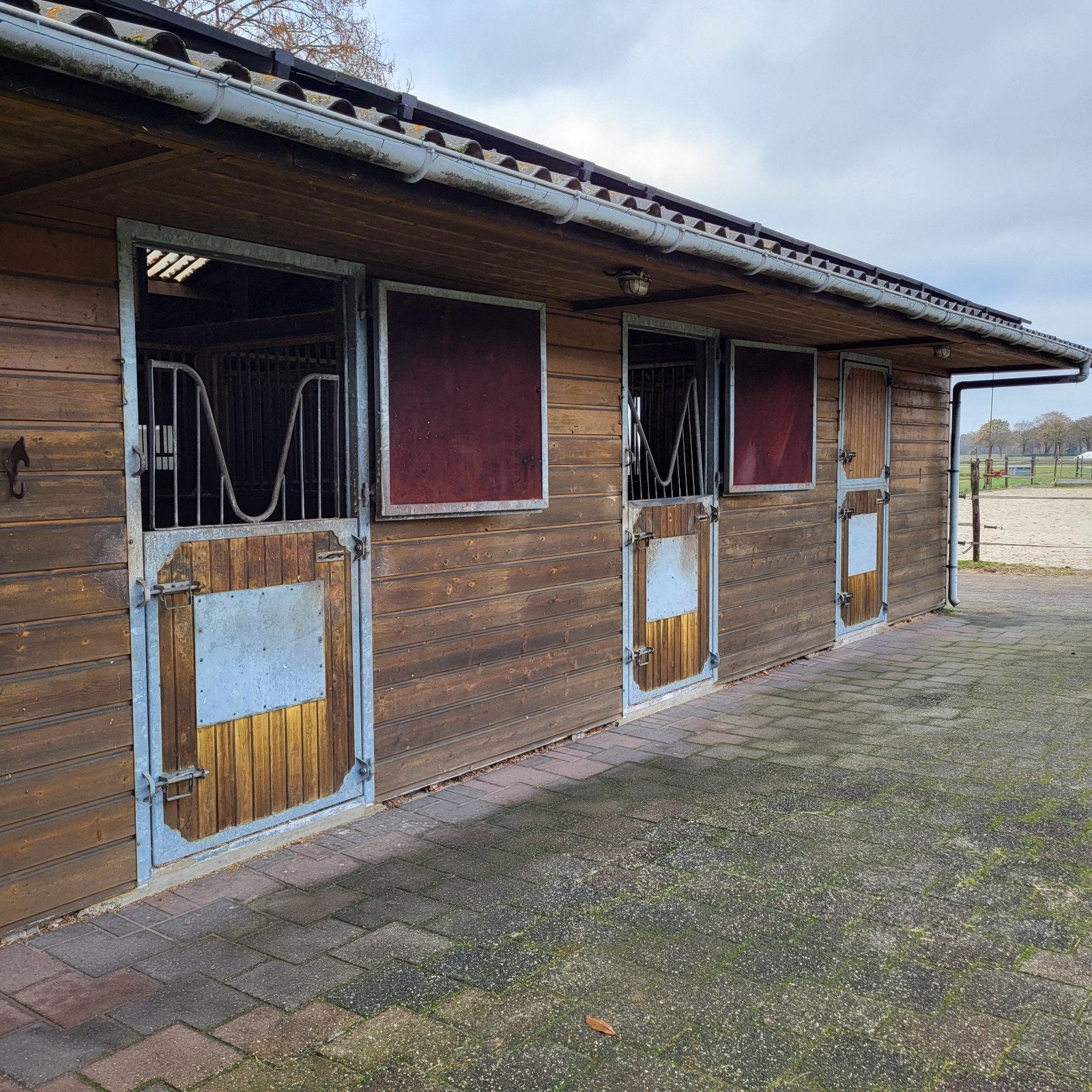Stalling paarden vrij, Dieren en Toebehoren, Stalling en Weidegang