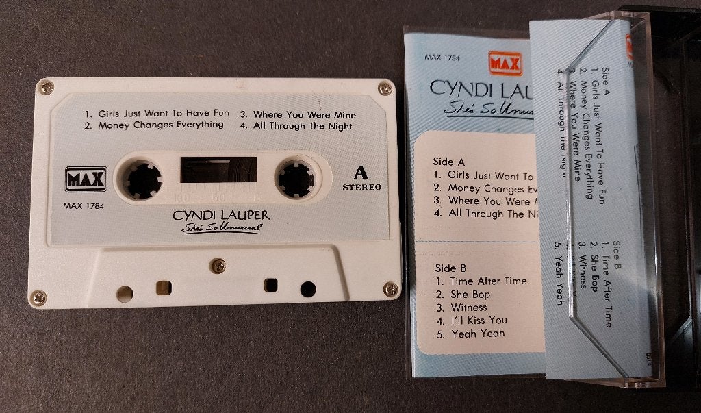 Cyndi Lauper CASSETTE Indonesie She's So Unusual, Gebruikt, Verzenden, 1 bandje, NvT