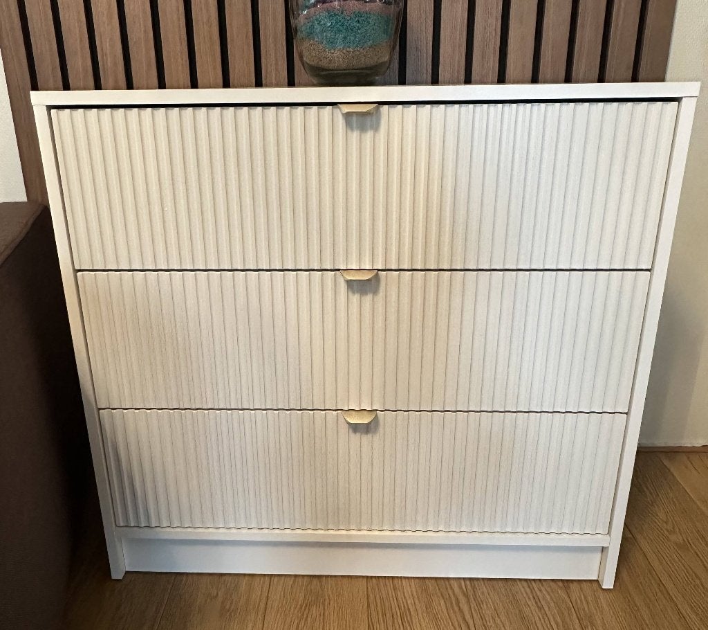 Tavares Chest of Drawers – White with Gold Handles, Ophalen, Overige houtsoorten, Nieuw, 50 tot 100 cm