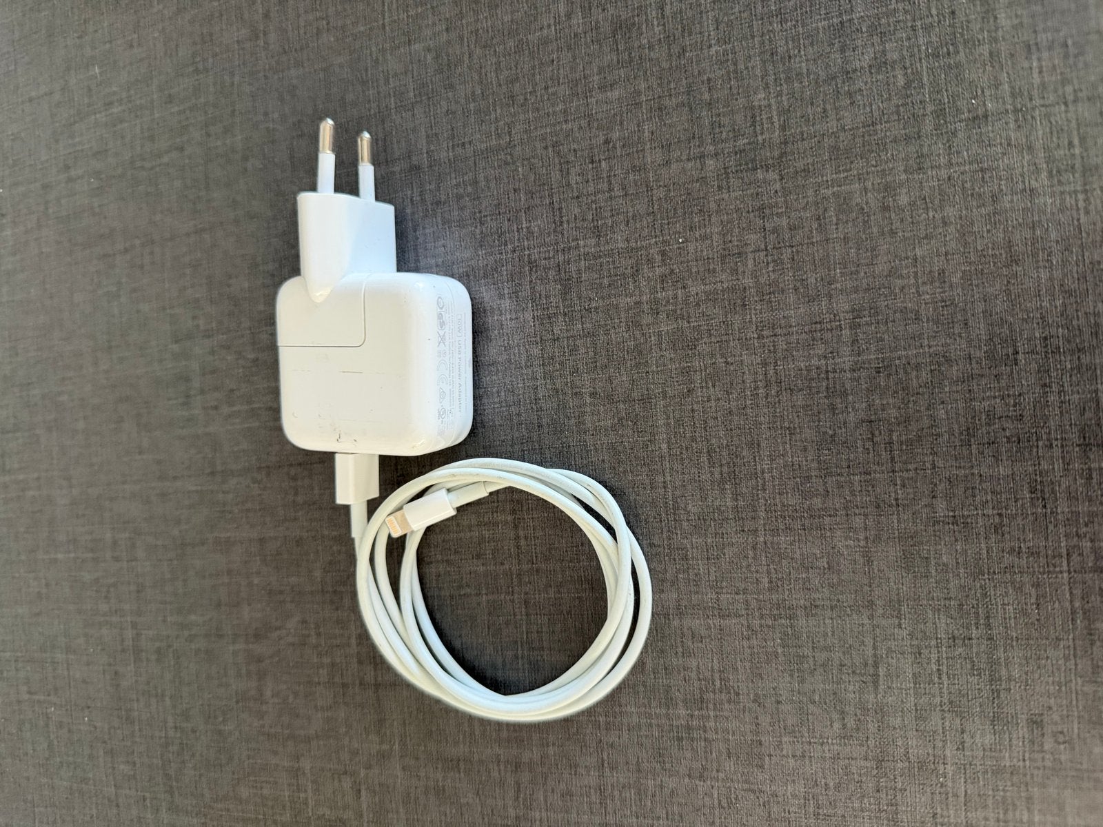 Apple iPad Air 2 128GB Wi-Fi Zilver met hoes en lader, Computers en Software, Apple iPads, 9 inch, Apple iPad Air, Ophalen of Verzenden